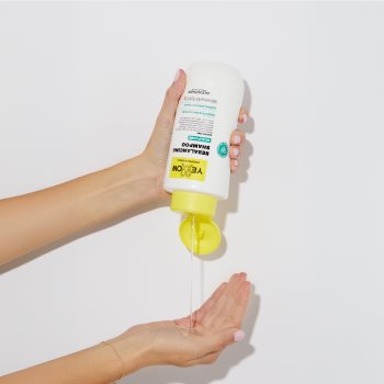 Yellow Professional Scalp Care Rebalancing Shampoo sampon pentru curatare pentru un scalp seboreic